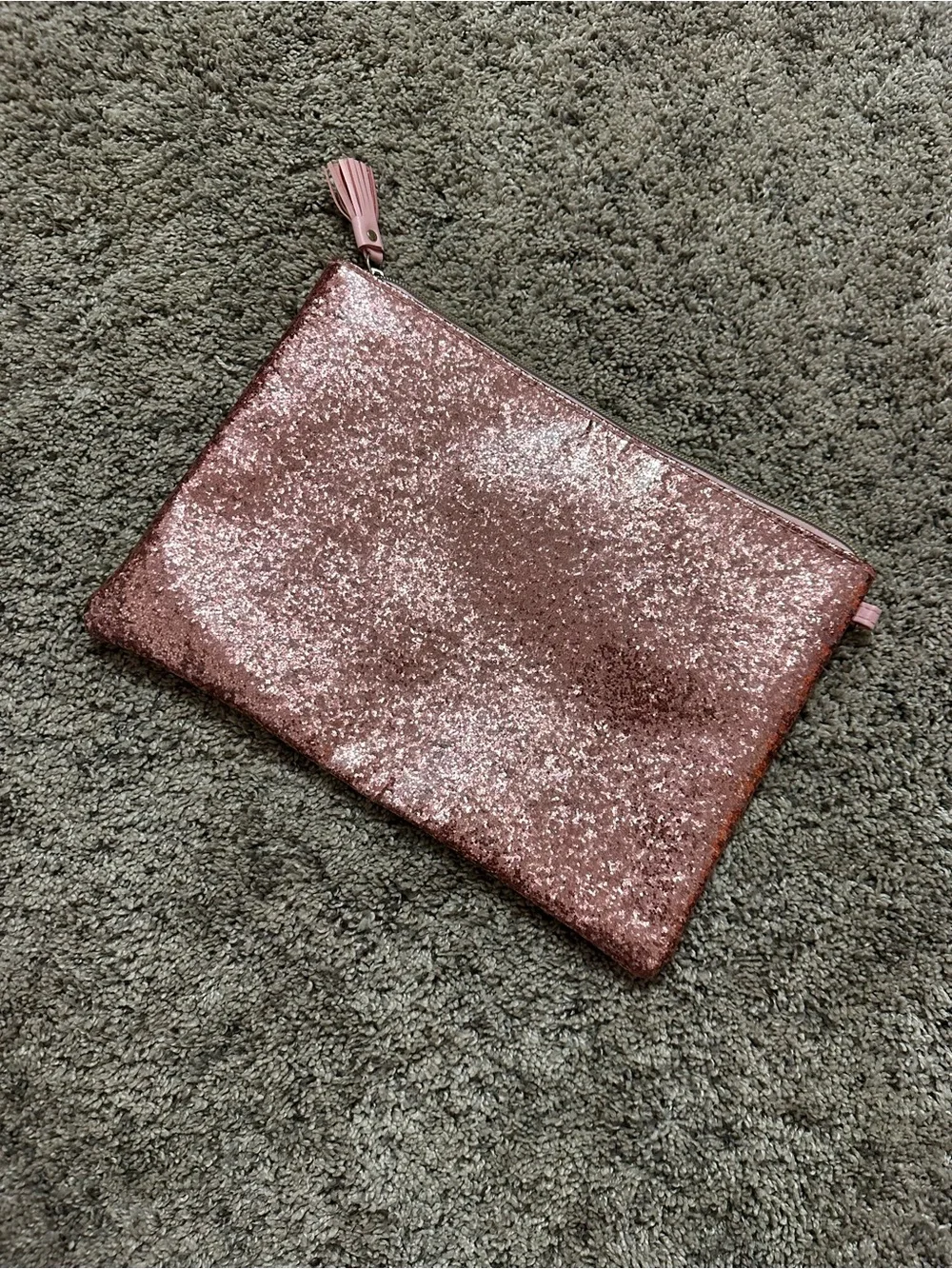 Source Unknown Rose Pink Glitter Zip Clutch
